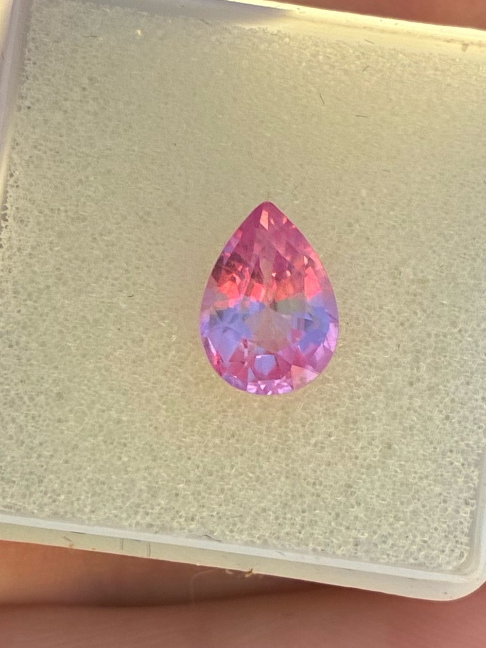 Rare 2.46ct genuine pink sapphire loose in jar - Picture 6 of 14